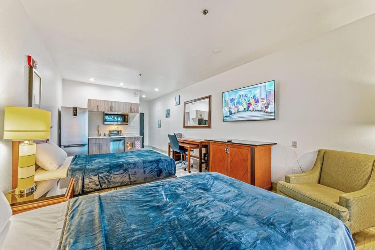 Tempe Studio Apartment Two Full Size Beds Exterior foto