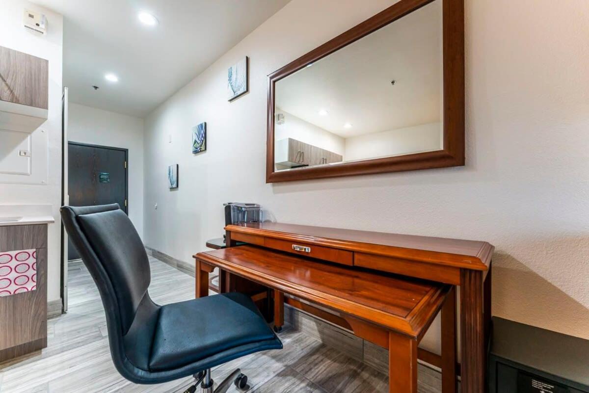 Tempe Studio Apartment Two Full Size Beds Exterior foto